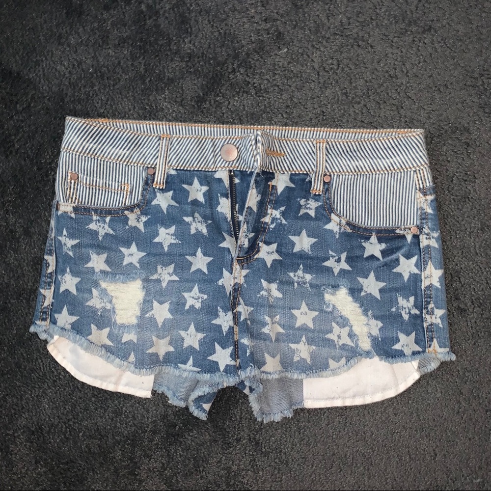 Lord and Taylor Design Lab Denim Star Print Shorts